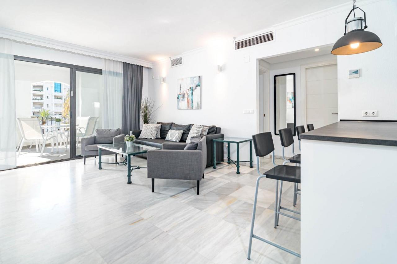 Harbor Getaway In The Heart Of Puerto Banus With Walking Dictance To Everything Marbella Exteriör bild