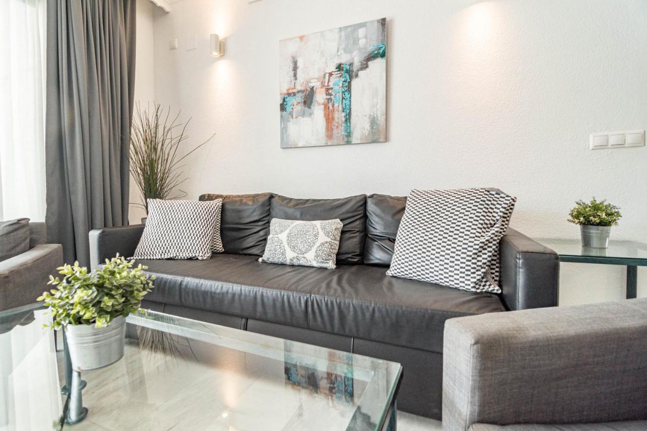 Harbor Getaway In The Heart Of Puerto Banus With Walking Dictance To Everything Marbella Exteriör bild
