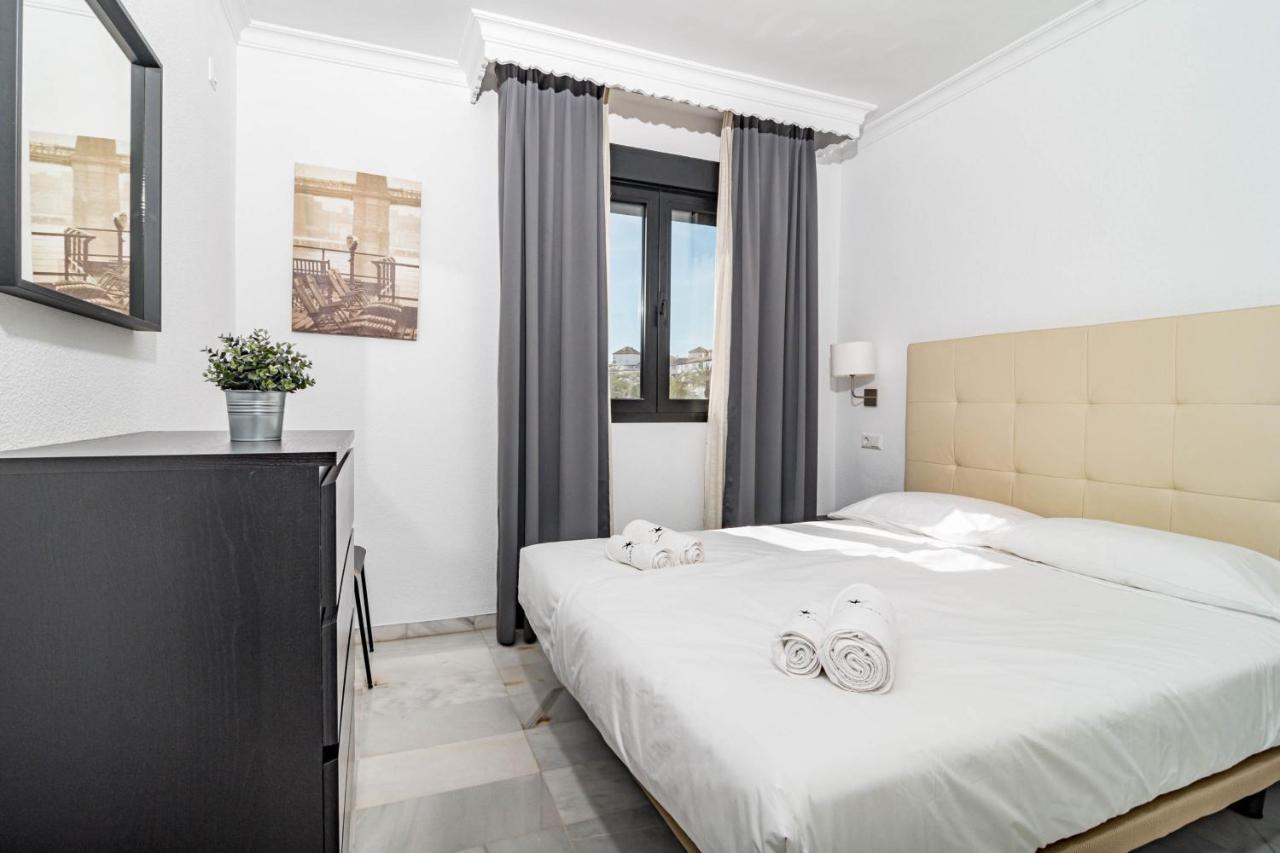 Harbor Getaway In The Heart Of Puerto Banus With Walking Dictance To Everything Marbella Exteriör bild