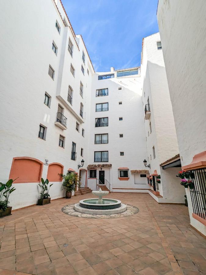 Harbor Getaway In The Heart Of Puerto Banus With Walking Dictance To Everything Marbella Exteriör bild