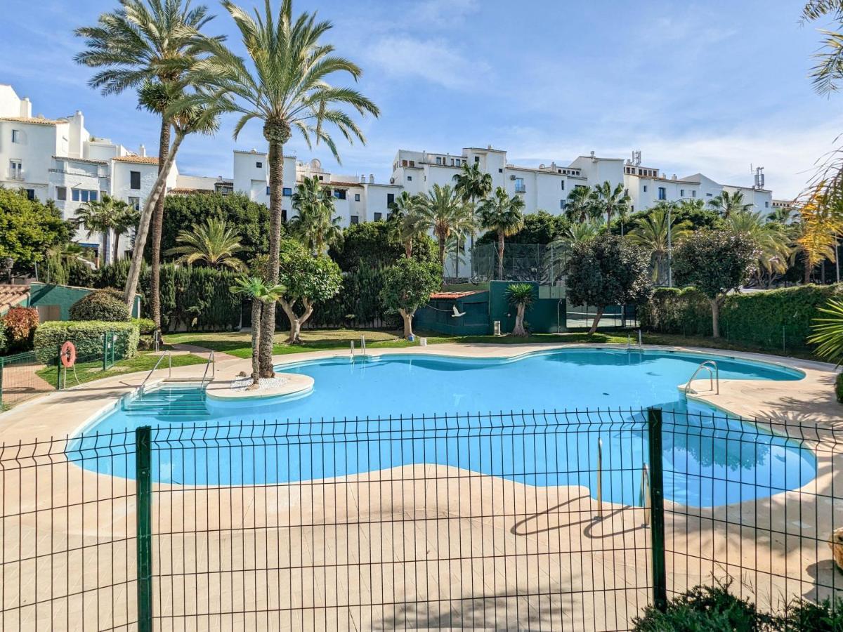 Harbor Getaway In The Heart Of Puerto Banus With Walking Dictance To Everything Marbella Exteriör bild